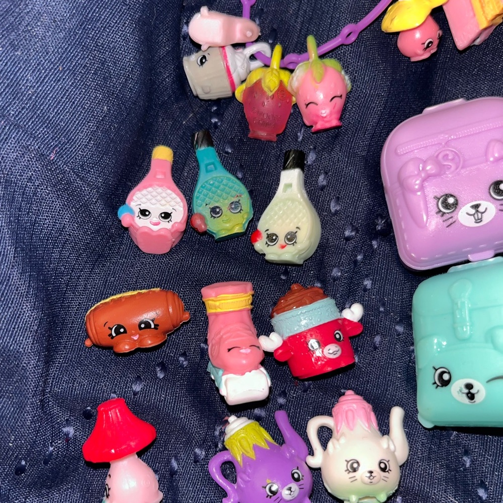 SHOPKINS - Picture 2 of 14